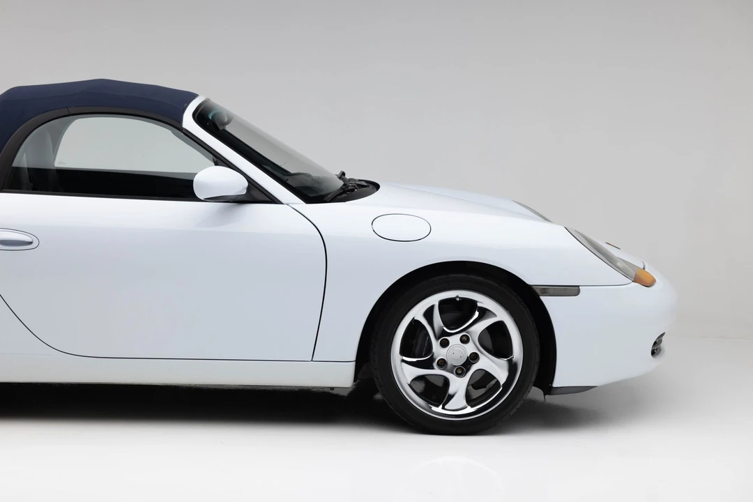 1998 Porsche 986 Boxster - Image 24 of 31