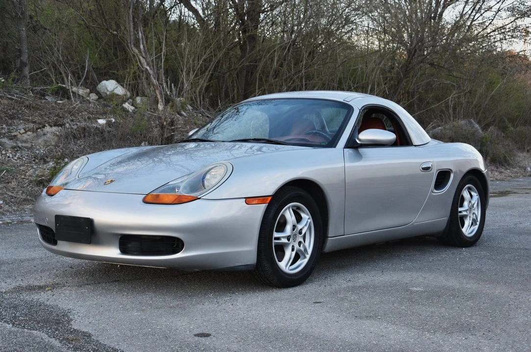 1998 Porsche 986 Boxster - Image 9 of 31