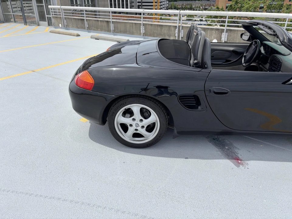 1998 Porsche 986 Boxster - Image 20 of 31