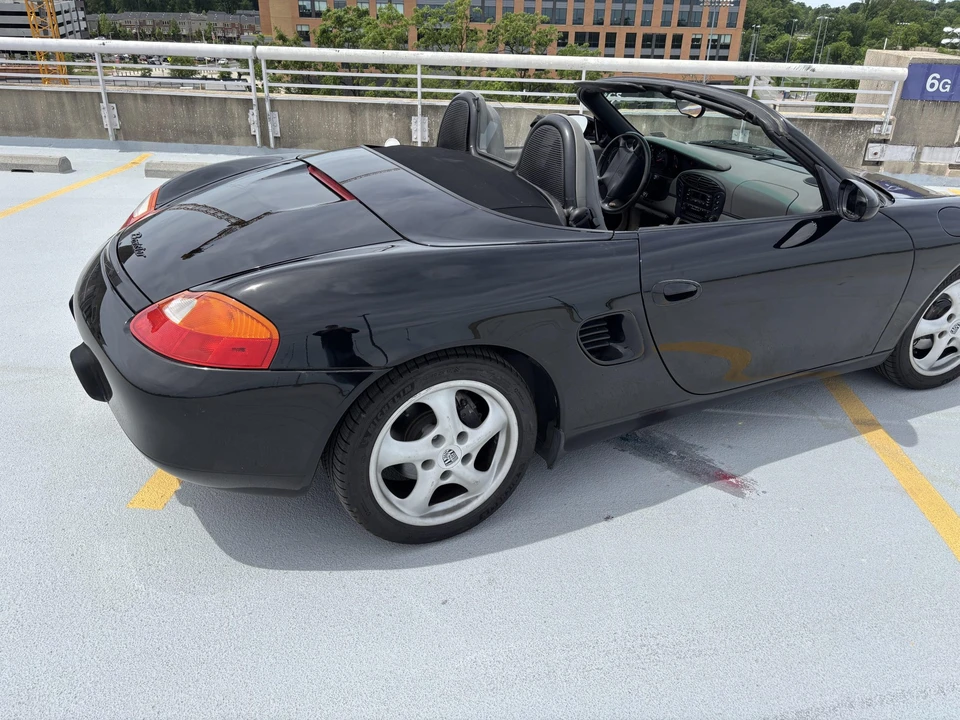 1998 Porsche 986 Boxster - Image 22 of 31