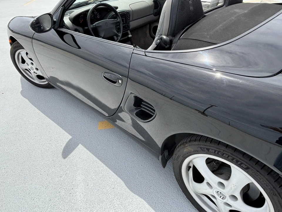 1998 Porsche 986 Boxster - Image 29 of 31