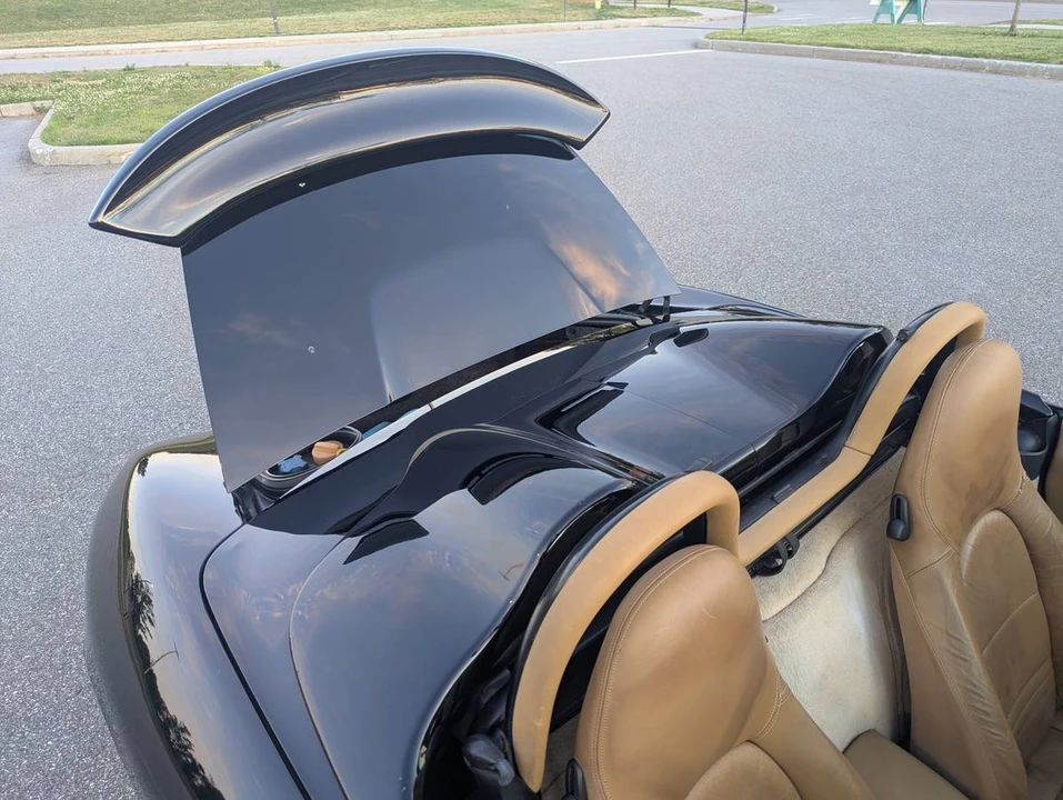 1998 Porsche 986 Boxster - Image 10 of 24