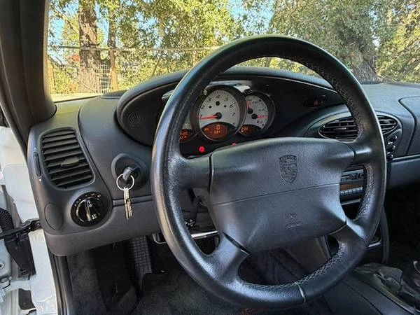 1998 Porsche 986 Boxster - Image 11 of 21