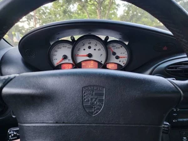 1998 Porsche 986 Boxster - Image 6 of 10