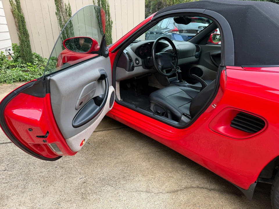 1998 Porsche 986 Boxster - Image 10 of 31