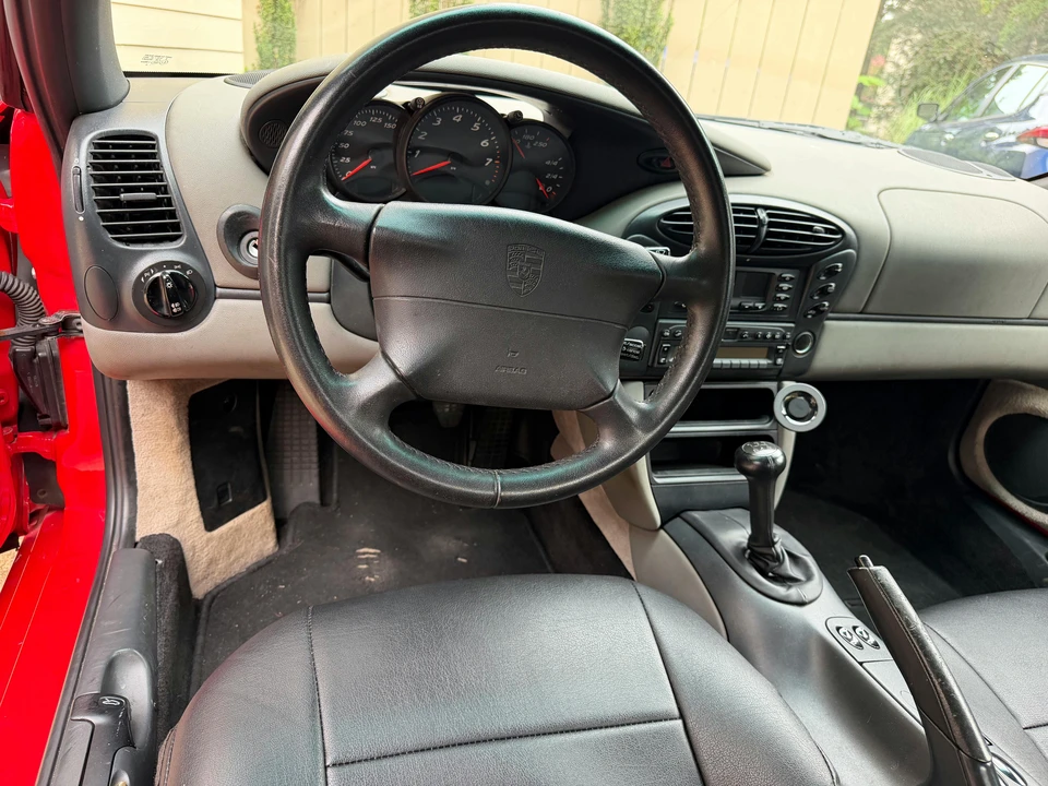 1998 Porsche 986 Boxster - Image 12 of 31