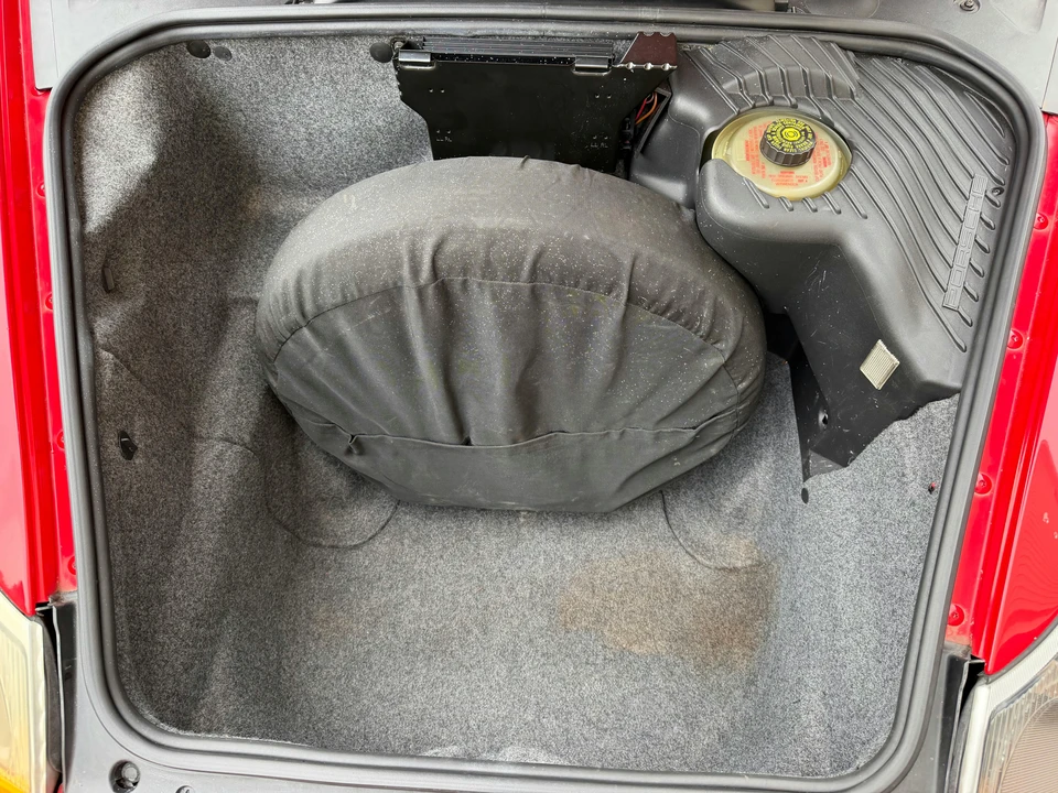 1998 Porsche 986 Boxster - Image 19 of 31