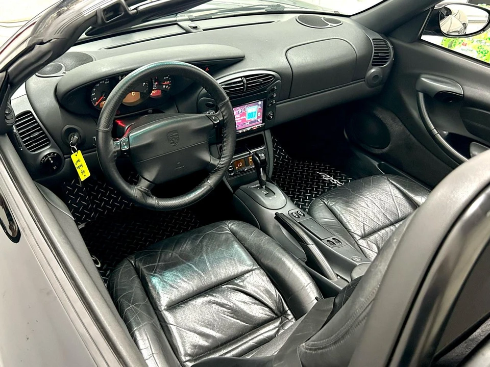 1998 Porsche 986 Boxster - Image 17 of 17