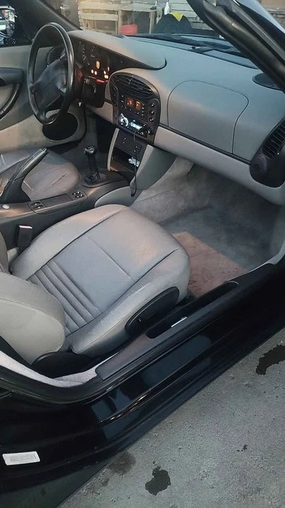 1998 Porsche 986 Boxster - Image 6 of 6