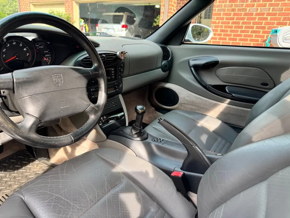 1998 Porsche 986 Boxster - Image 5 of 17
