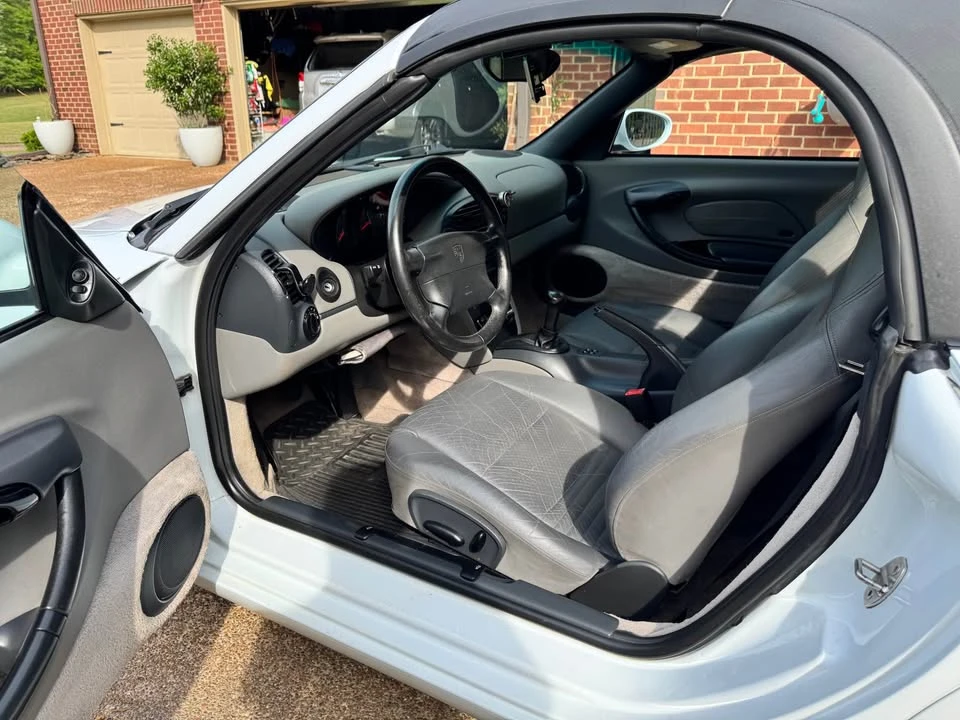 1998 Porsche 986 Boxster - Image 4 of 17