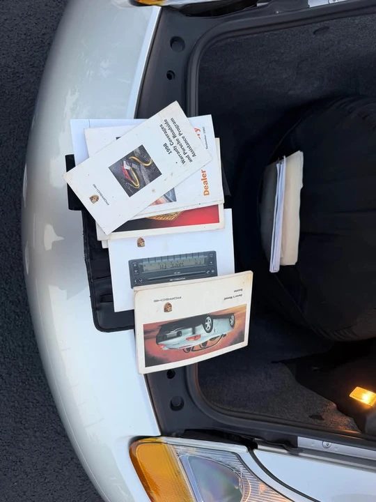 1998 Porsche 986 Boxster - Image 10 of 15
