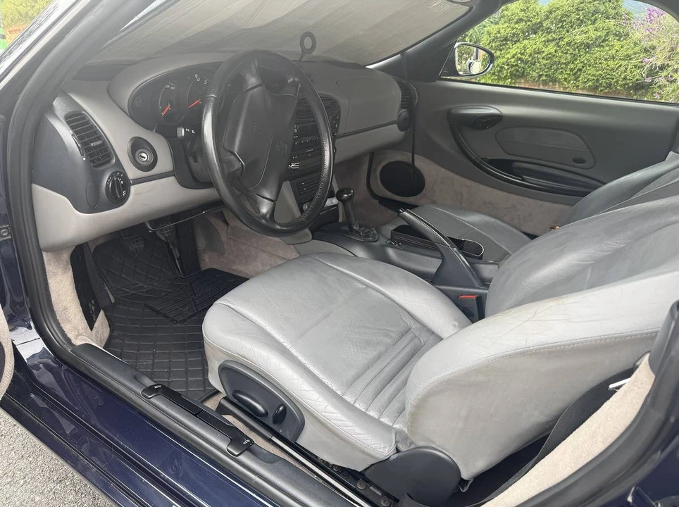 1998 Porsche 986 Boxster - Image 10 of 11