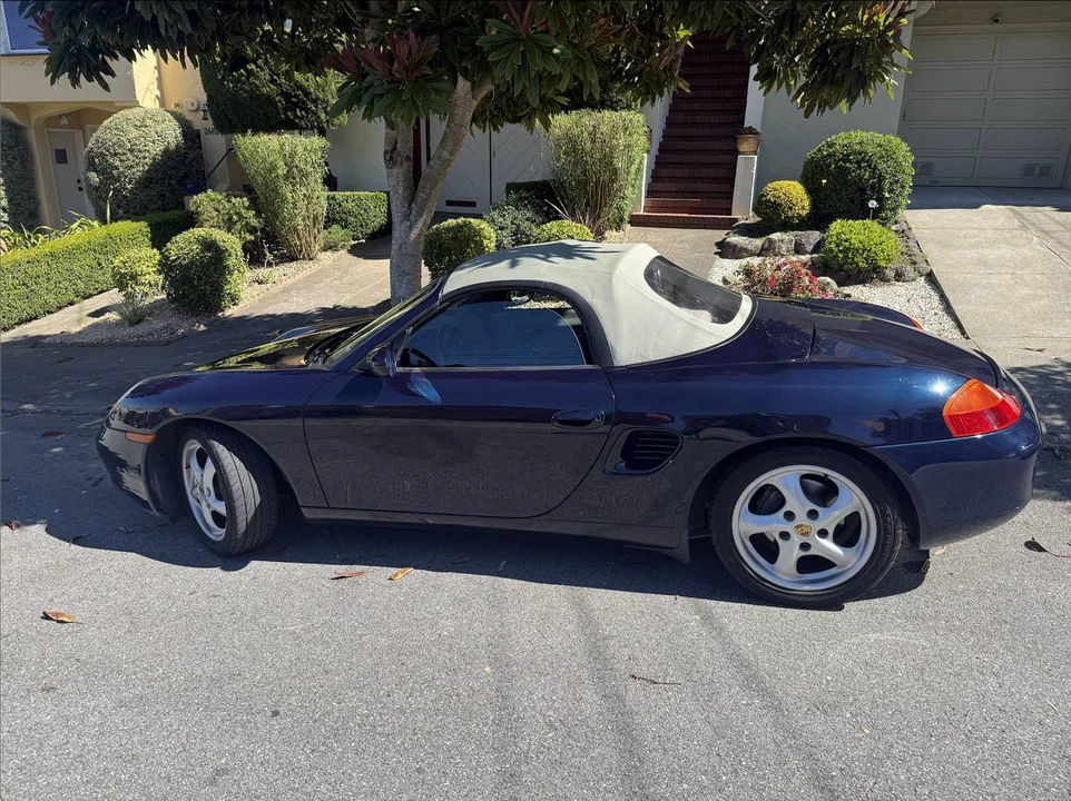 1998 Porsche 986 Boxster - Image 7 of 11