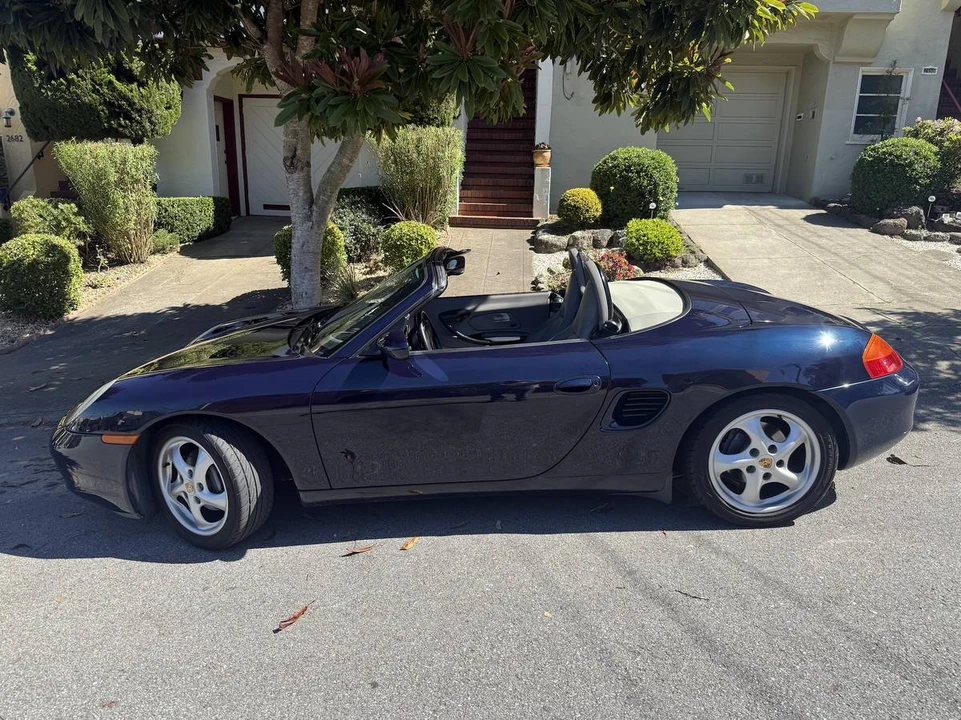 1998 Porsche 986 Boxster - Image 5 of 11
