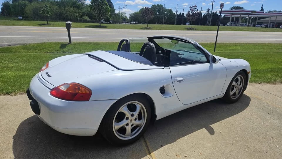 1998 Porsche 986 Boxster - Image 6 of 14