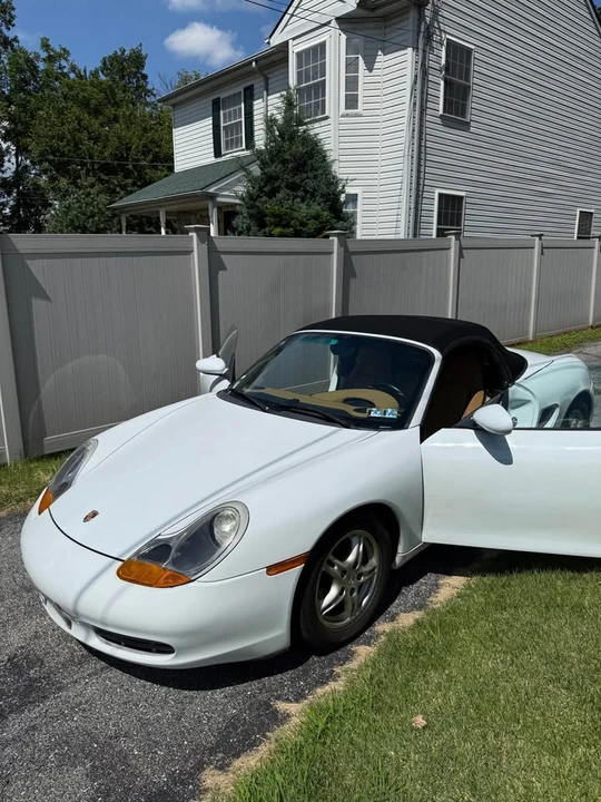 1998 Porsche 986 Boxster - Image 9 of 14