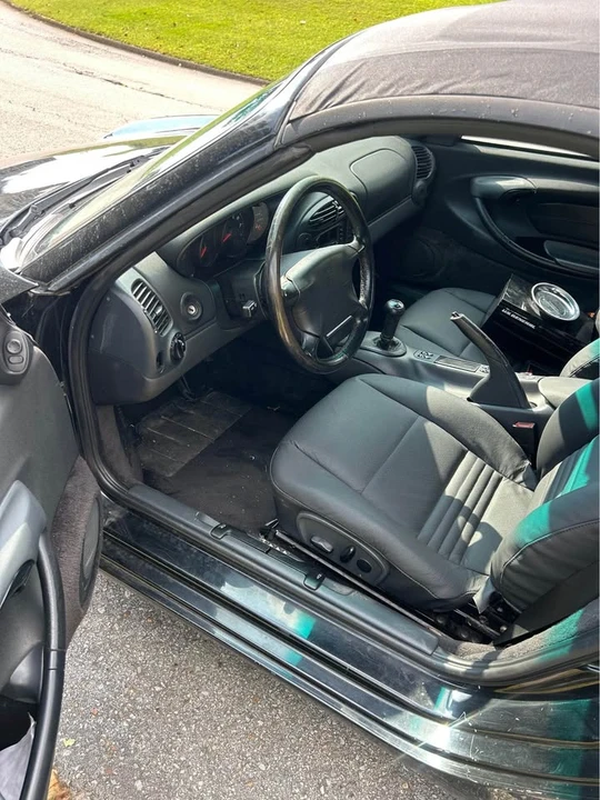1998 Porsche 986 Boxster - Image 9 of 10