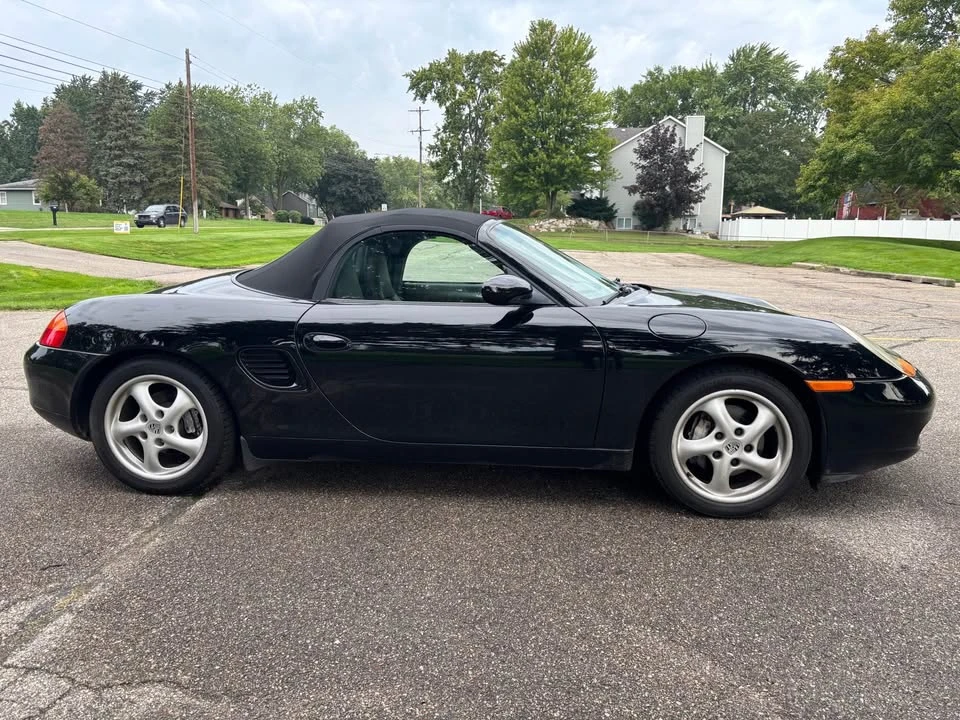 1998 Porsche 986 Boxster - Image 5 of 17