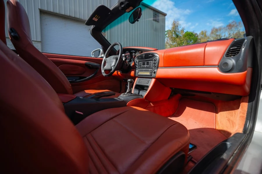 1998 Porsche 986 Boxster - Image 17 of 19