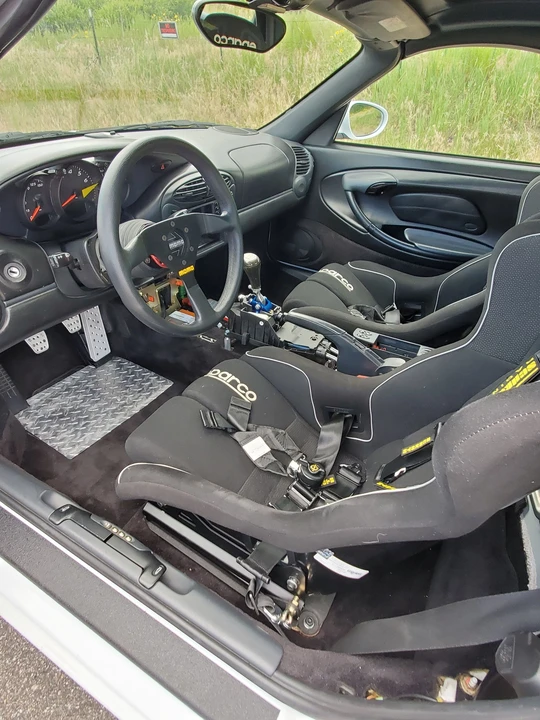 1998 Porsche 986 Boxster - Image 4 of 11