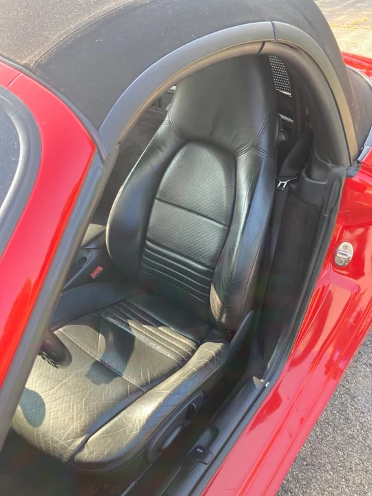 1998 Porsche 986 Boxster - Image 11 of 19