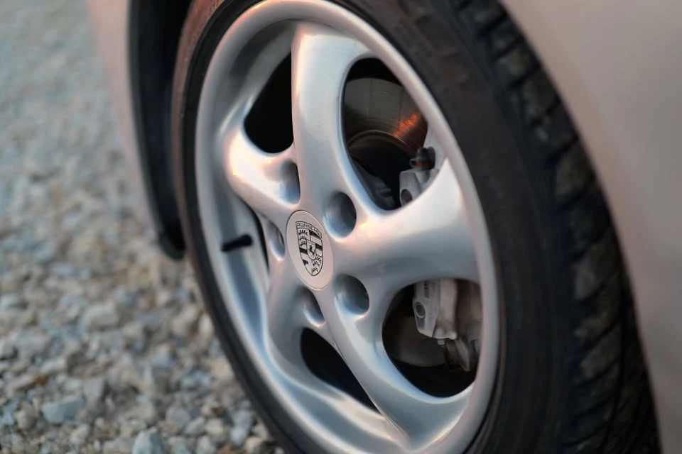 1998 Porsche 986 Boxster - Image 7 of 19