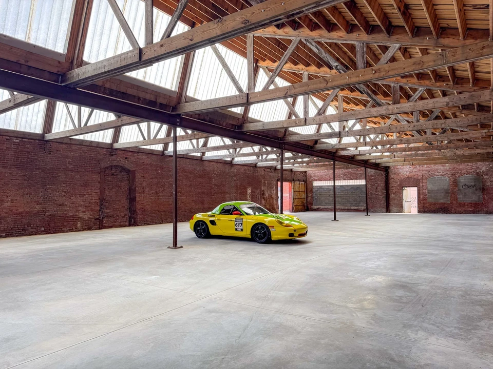 1998 Porsche 986 Boxster - Image 11 of 31