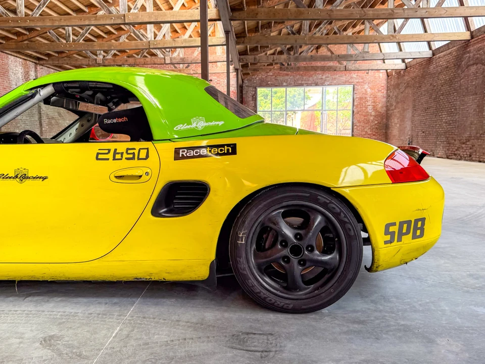 1998 Porsche 986 Boxster - Image 28 of 31