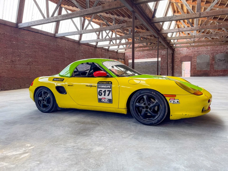 1998 Porsche 986 Boxster - Image 13 of 31