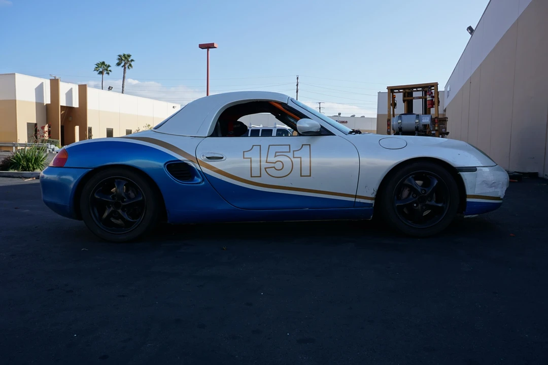 1998 Porsche 986 Boxster - Image 25 of 31