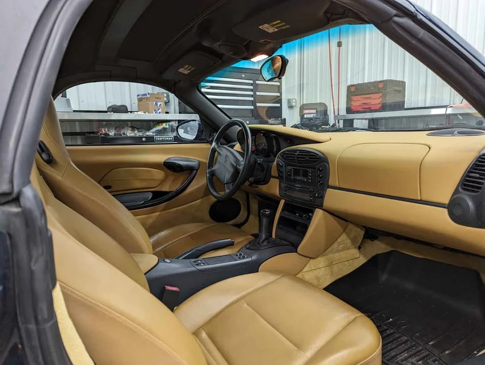 1998 Porsche 986 Boxster - Image 4 of 5