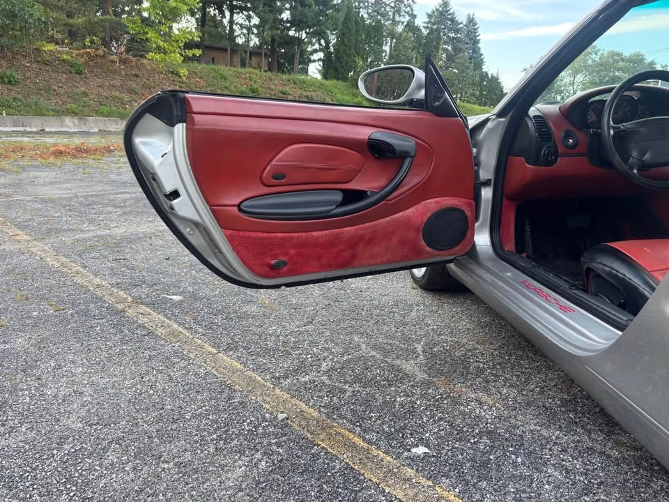 1998 Porsche 986 Boxster - Image 10 of 13