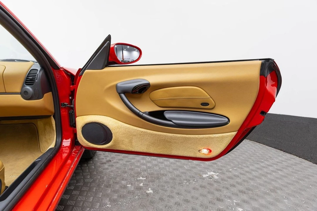 1998 Porsche 986 Boxster - Image 14 of 31