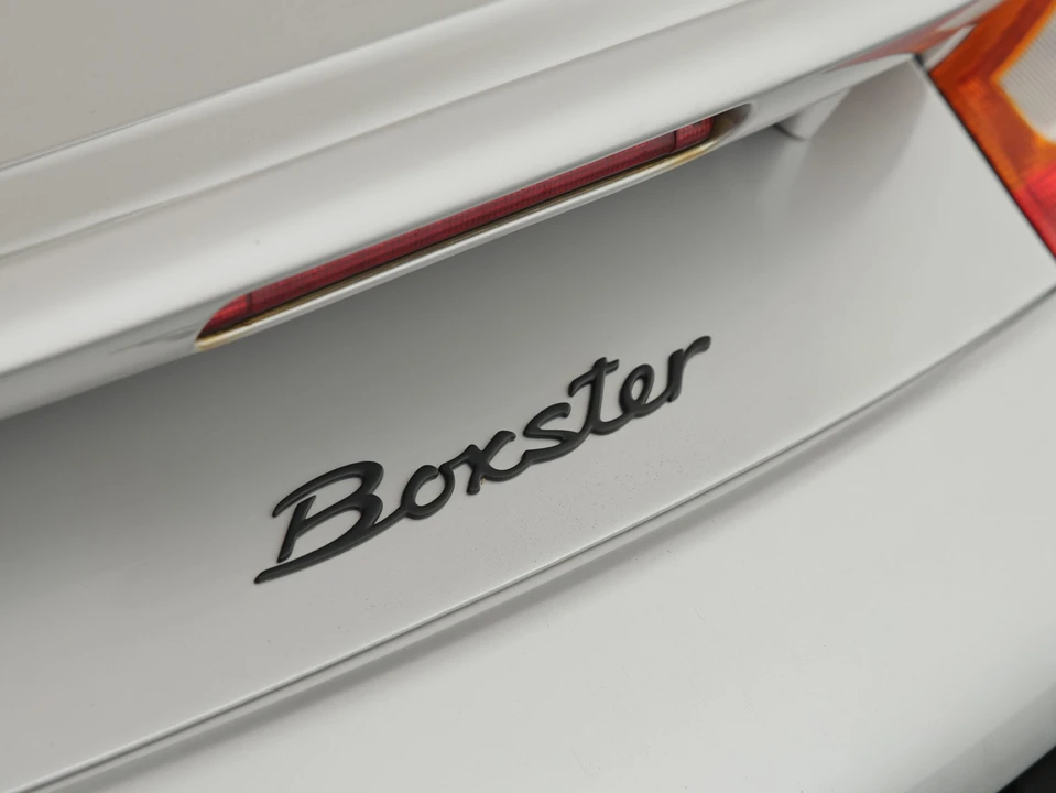 1998 Porsche 986 Boxster - Image 24 of 31