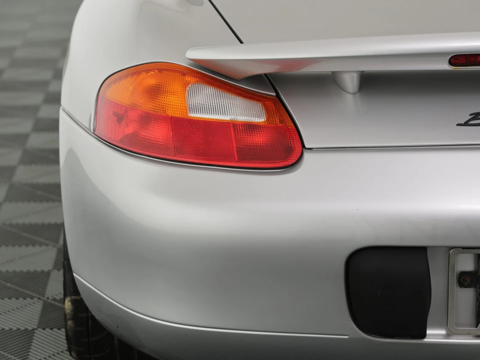1998 Porsche 986 Boxster - Image 23 of 31