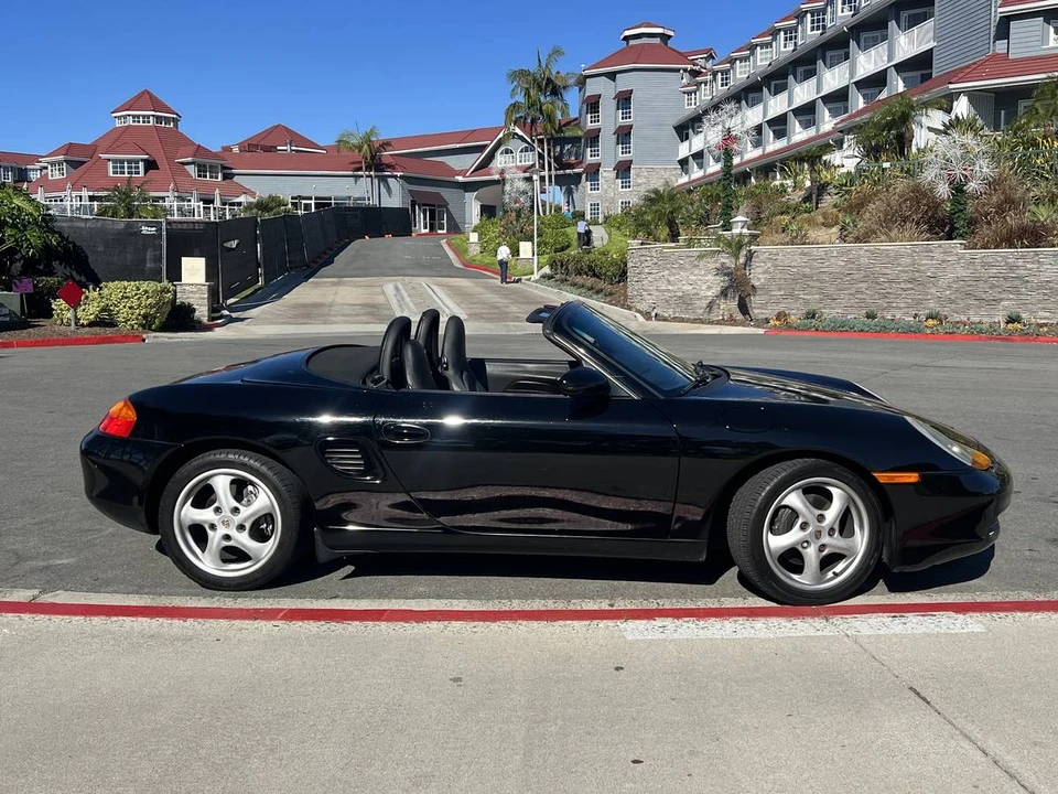 1998 Porsche 986 Boxster - Image 11 of 20