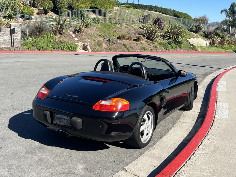 1998 Porsche 986 Boxster - Image 16 of 30