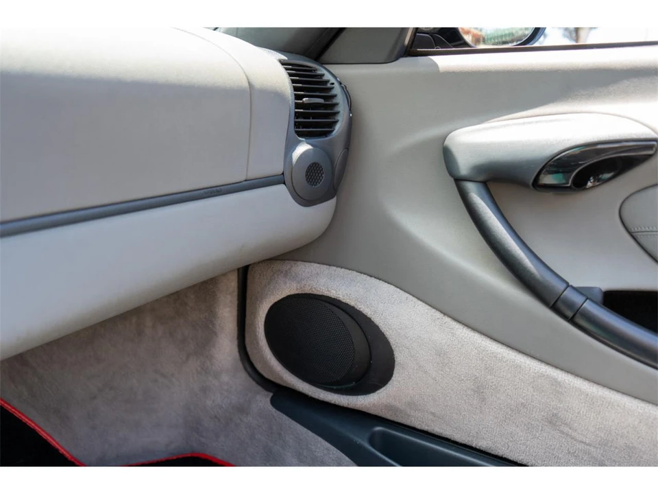 1998 Porsche 986 Boxster - Image 27 of 31