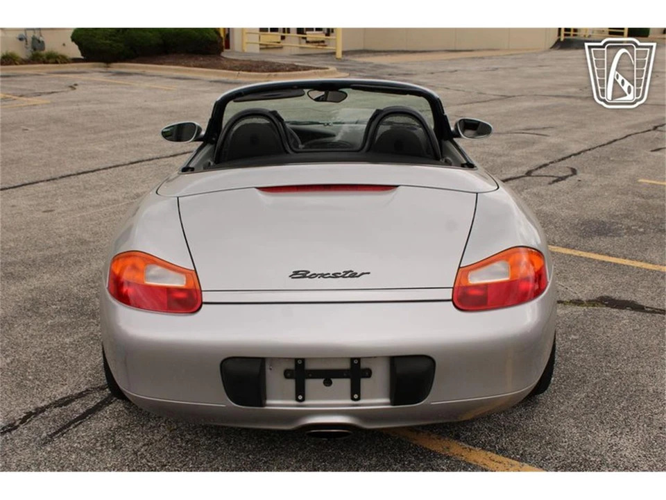 1998 Porsche 986 Boxster - Image 16 of 31