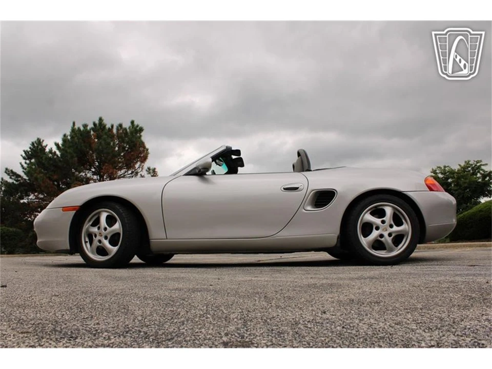 1998 Porsche 986 Boxster - Image 12 of 31