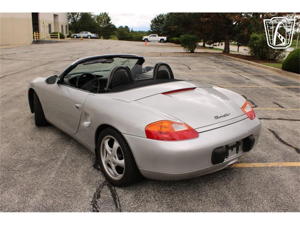 1998 Porsche 986 Boxster - Image 13 of 31