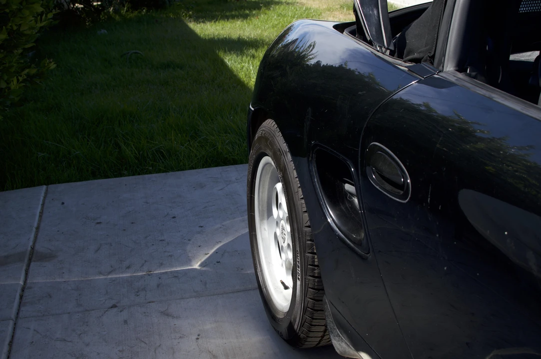 1998 Porsche 986 Boxster - Image 25 of 31