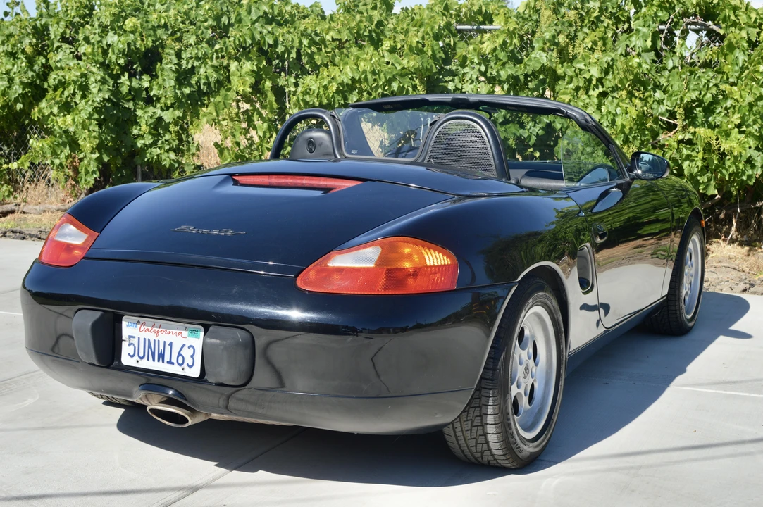 1998 Porsche 986 Boxster - Image 8 of 31