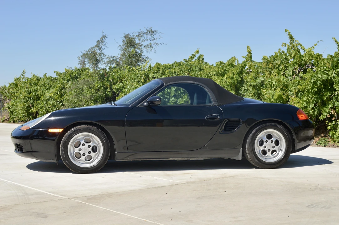 1998 Porsche 986 Boxster - Image 6 of 31