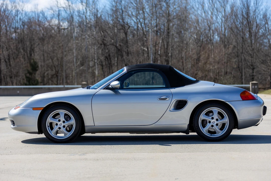 1998 Porsche 986 Boxster - Image 23 of 31