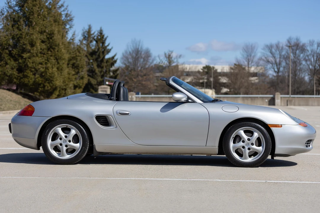 1998 Porsche 986 Boxster - Image 14 of 31
