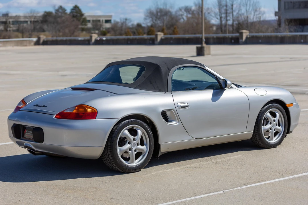 1998 Porsche 986 Boxster - Image 28 of 31