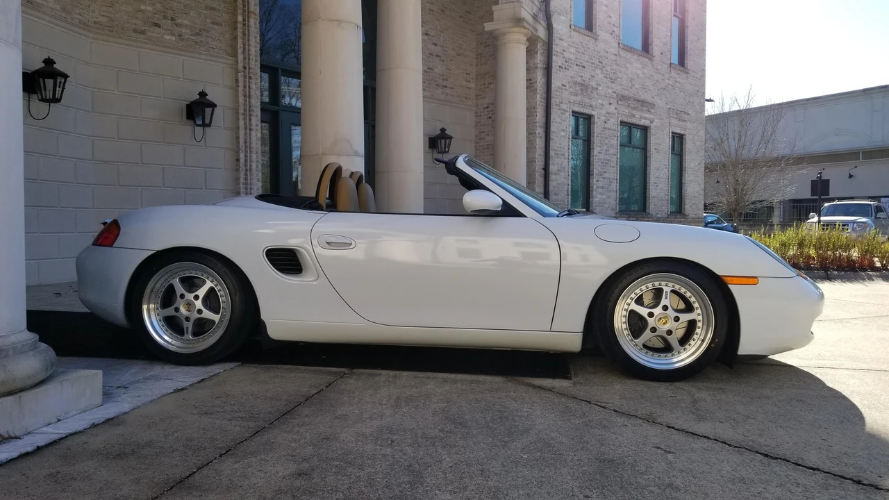 1998 Porsche 986 Boxster - Image 23 of 31