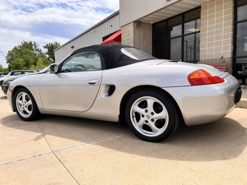 1998 Porsche 986 Boxster - Image 10 of 24